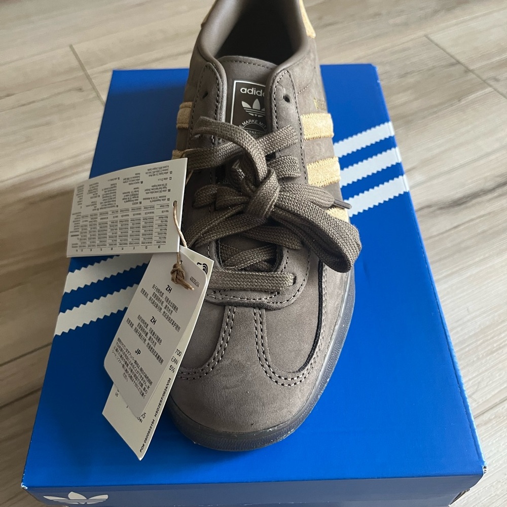 Adidas Gazelle Indoor Brown and Beige Sneakers - Picture 2 of 6